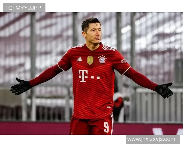 揭晓当今足球明星的真实身份与他们的辉煌成就