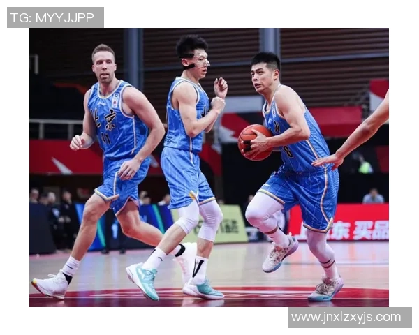 重庆篮球队的蜕变与挑战：世锦赛背后的奋斗故事